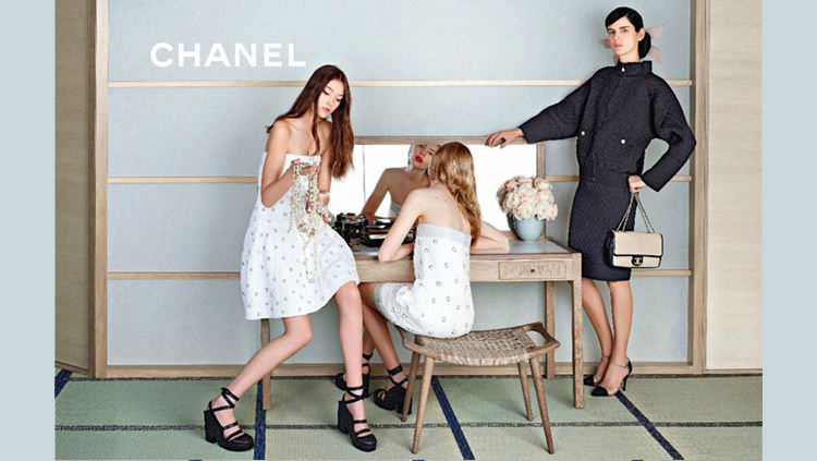 In/Out - Friday Musings: Chanel Spring 2013