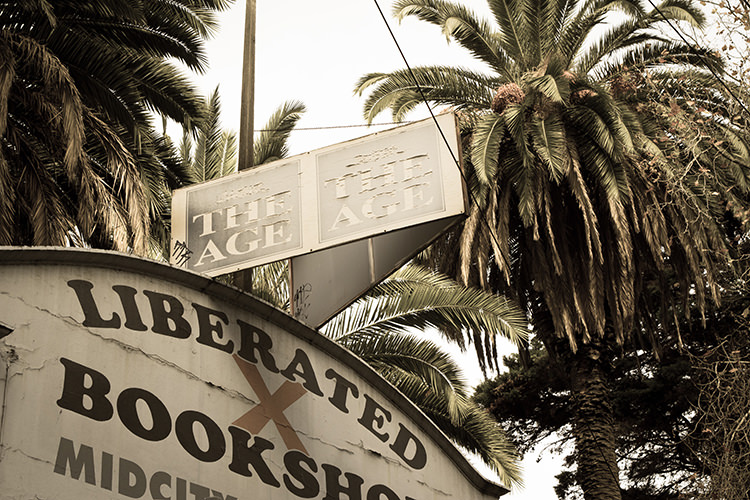 In/Out - Out/About: Melbourne Moments by Jill Schaeffer