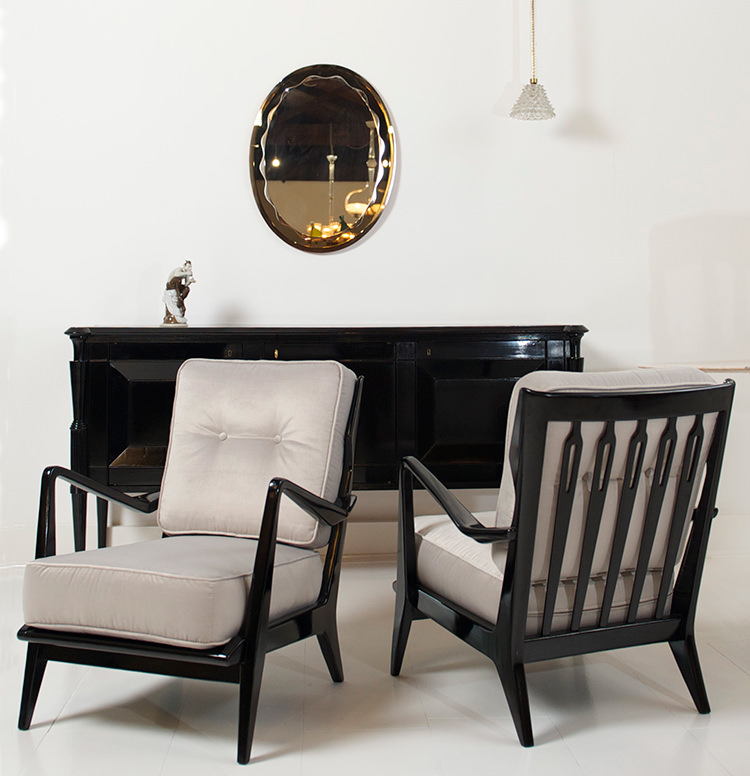In/Out - Chat in a Chair: Nicholas & Alistair