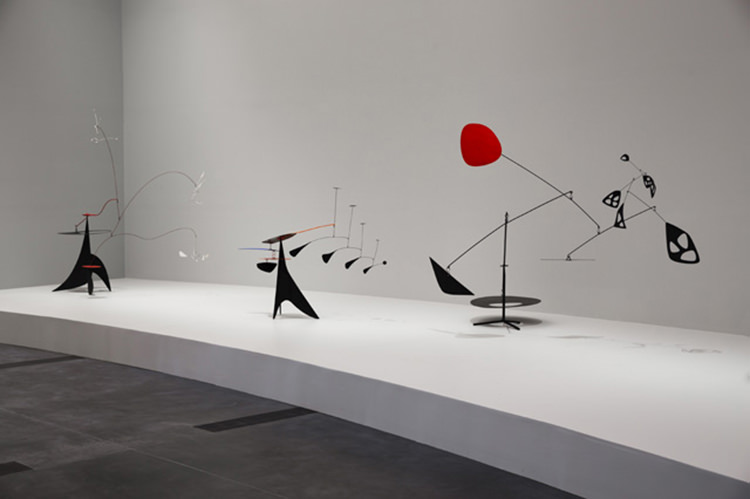 OUT/ABOUT: CALDER & ABSTRACTION, FROM AVANT-GARDE TO ICONIC