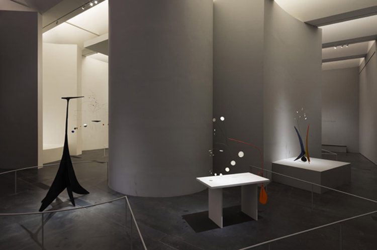 OUT/ABOUT: CALDER & ABSTRACTION, FROM AVANT-GARDE TO ICONIC