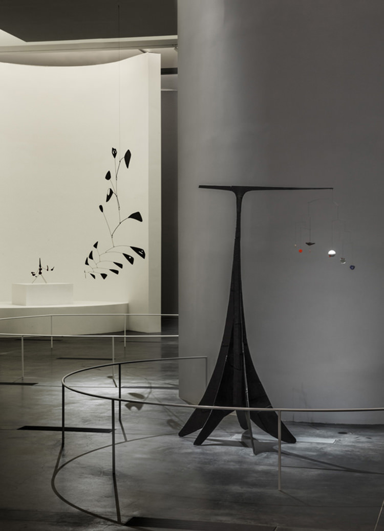 OUT/ABOUT: CALDER & ABSTRACTION, FROM AVANT-GARDE TO ICONIC