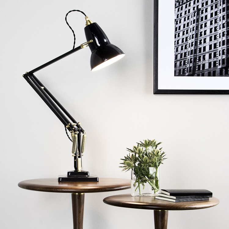 In Out - Anglepoise