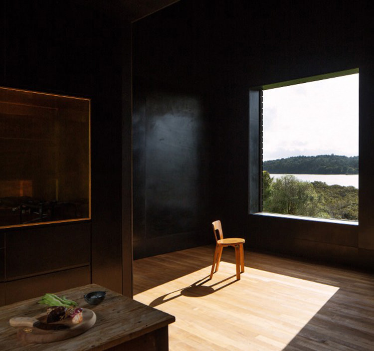 IN/OUT - NZ HOUSE OF THE YEAR