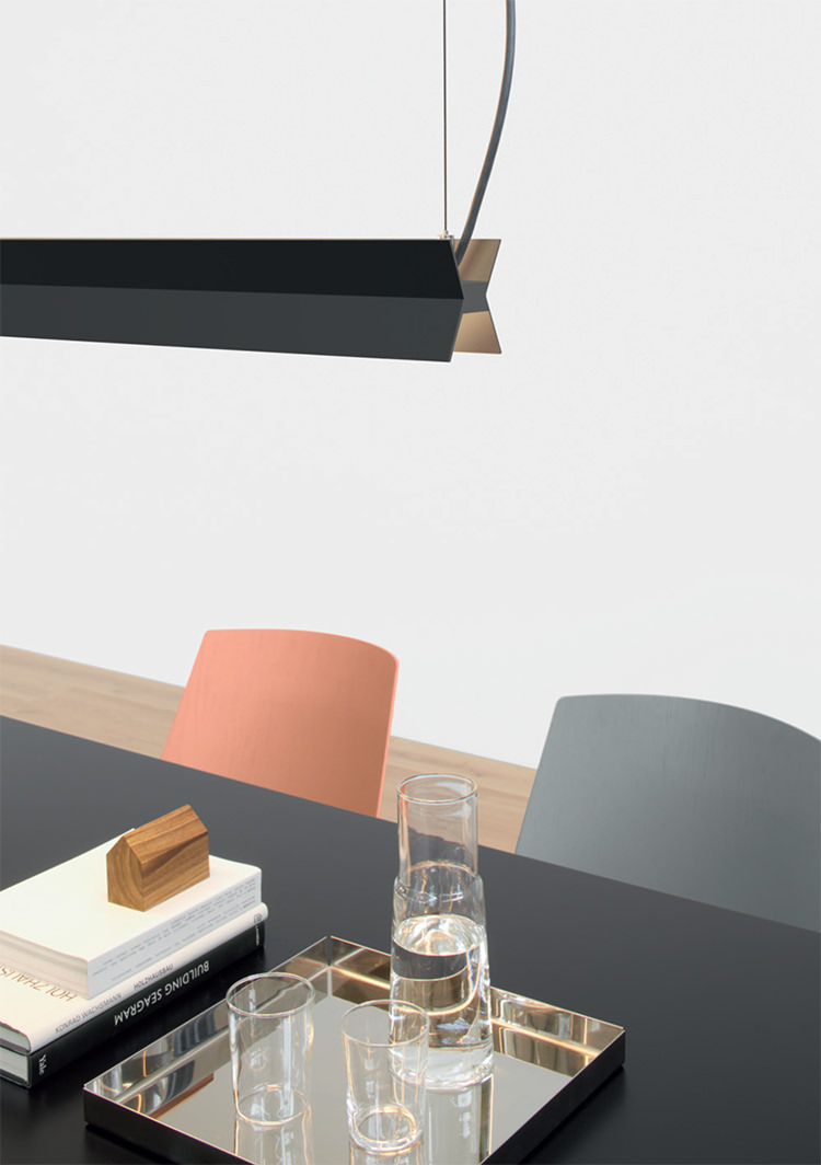 In/Out - E15: New Lights