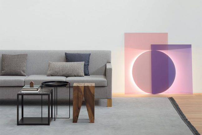 In/Out - E15: New Lights