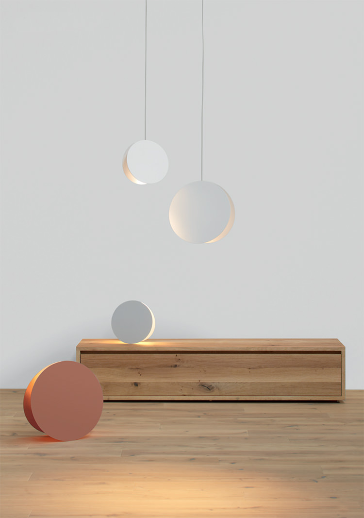 In/Out - E15: New Lights