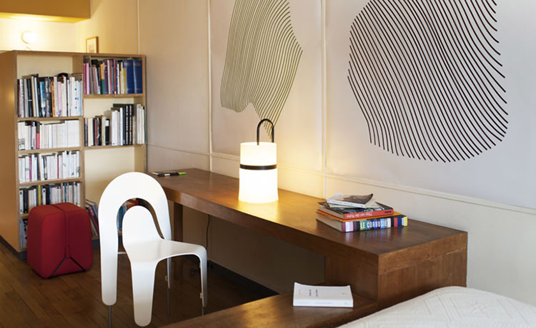 In/Out - Out/About: Pierre Charpin's L'Appartement 50 at Cité Radieuse