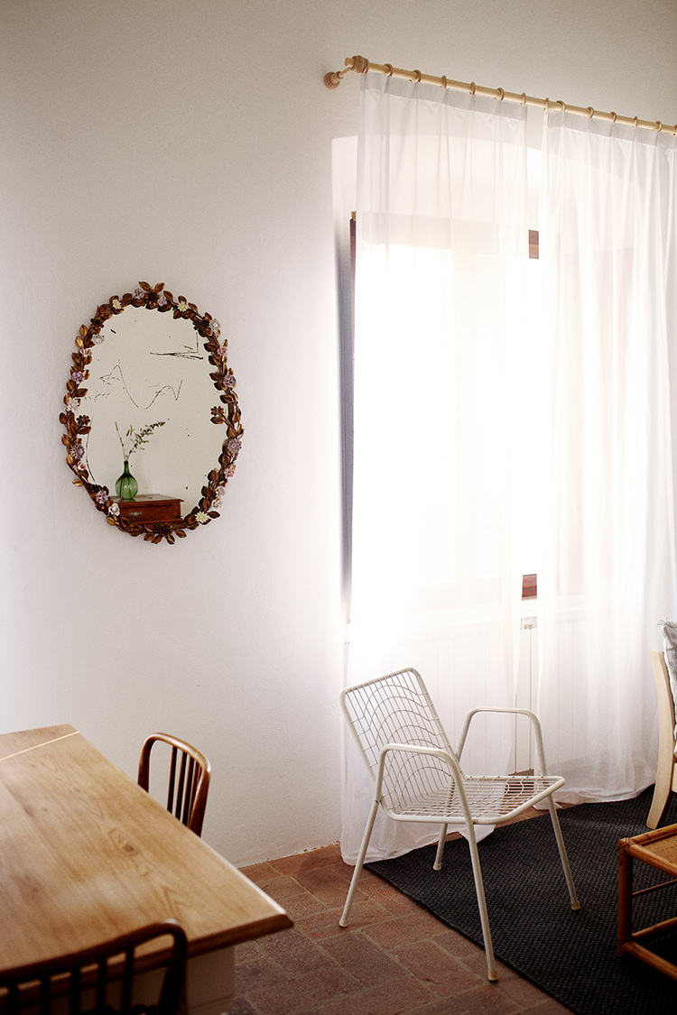 In/Out - OUT/ABOUT: Villa Lena