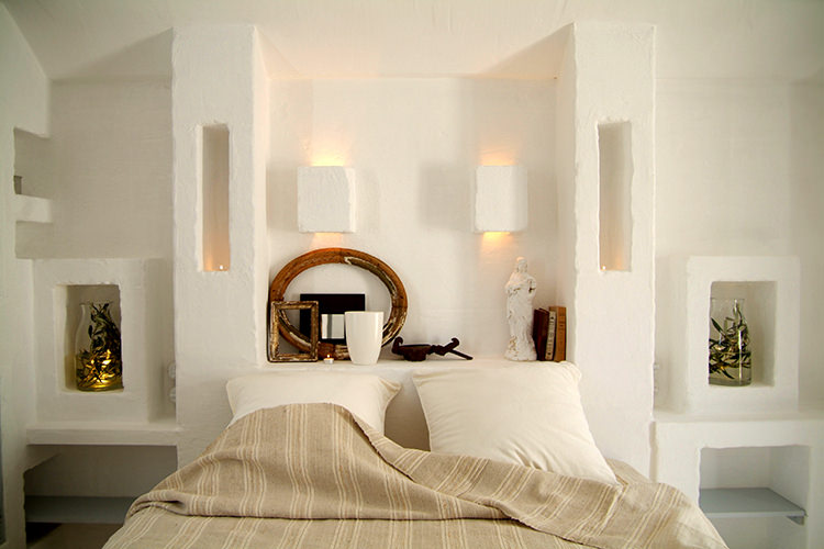 In/Out - OUT/ABOUT: Hotel Masseria Cimino