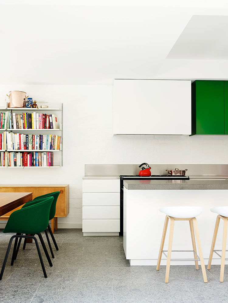 In/Out: The Avenue by Arent&Pyke