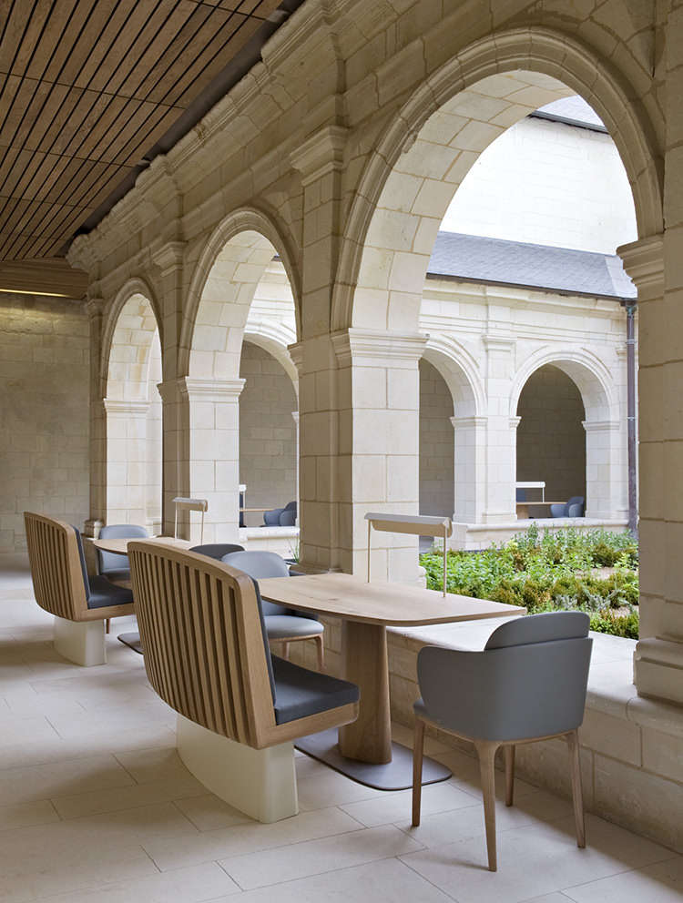 In/Out - OUT/ABOUT: Abbaye de Fontevraud