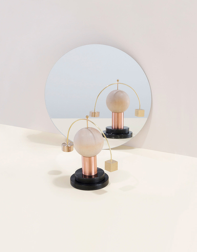 In/Out: Ladies and Gentlemen Studio -Shapeup