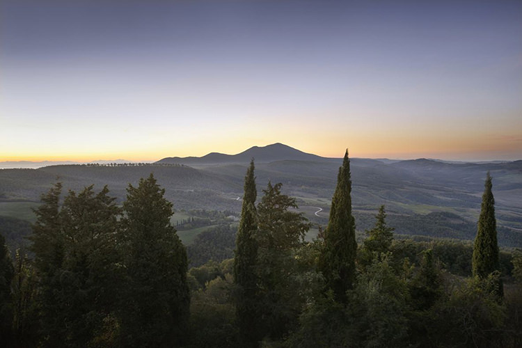 In/Out - OUT/ABOUT: Hotel Monteverdi