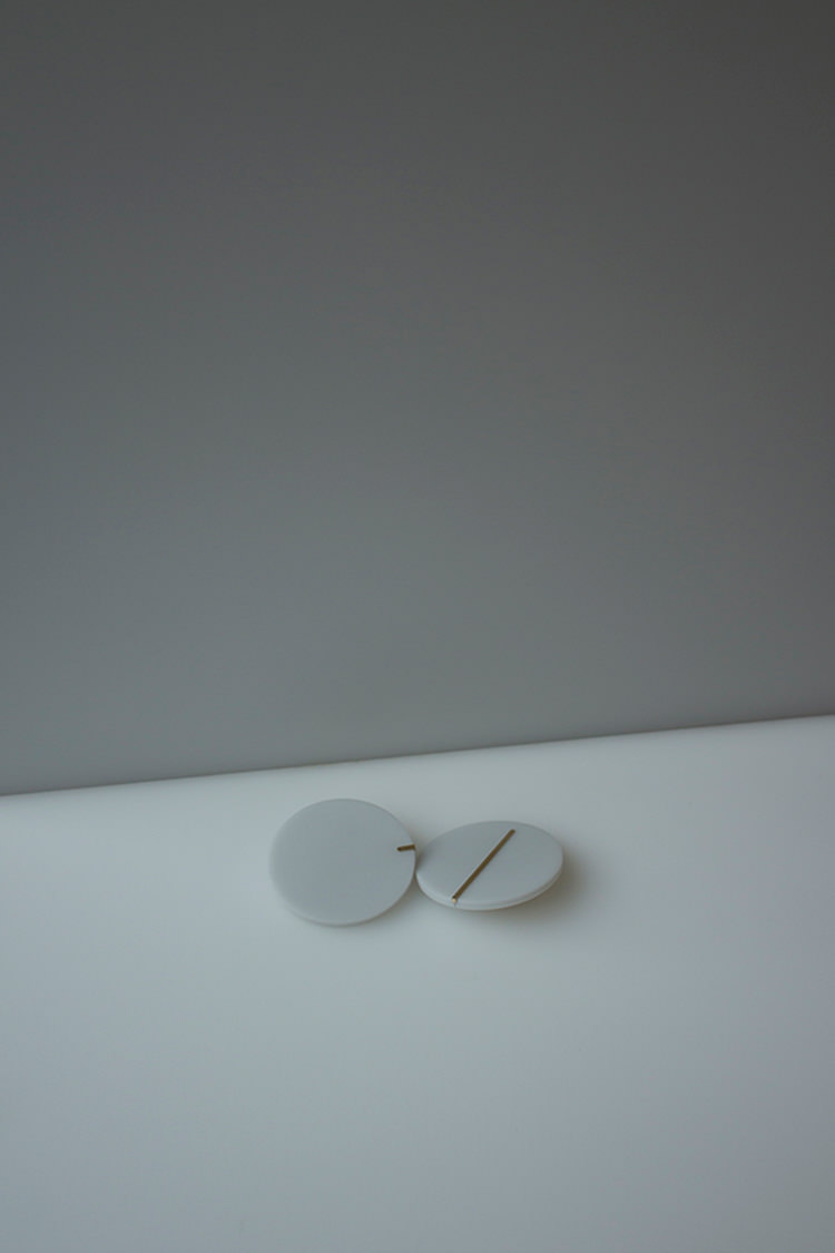 In/Out - Marina Stanimirovic - Pearls Are Always Grey