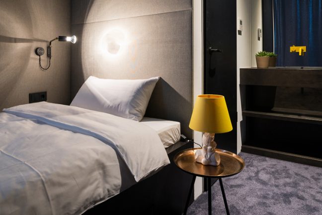In/Out - OUT/ABOUT: Flushing Meadows Hotel