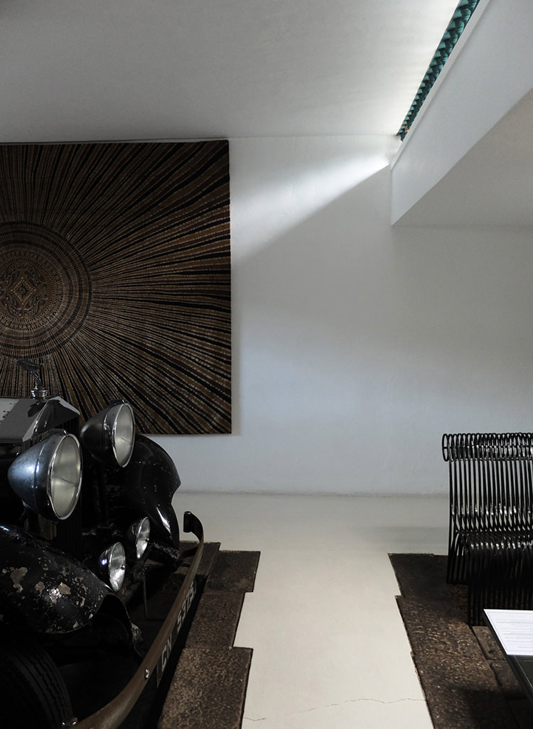 In/Out: Geoffrey Bawa Number 11 Colombo