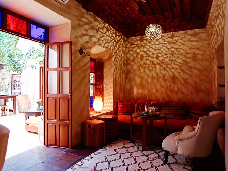 In/Out - OUT/ABOUT: El Fenn Hotel