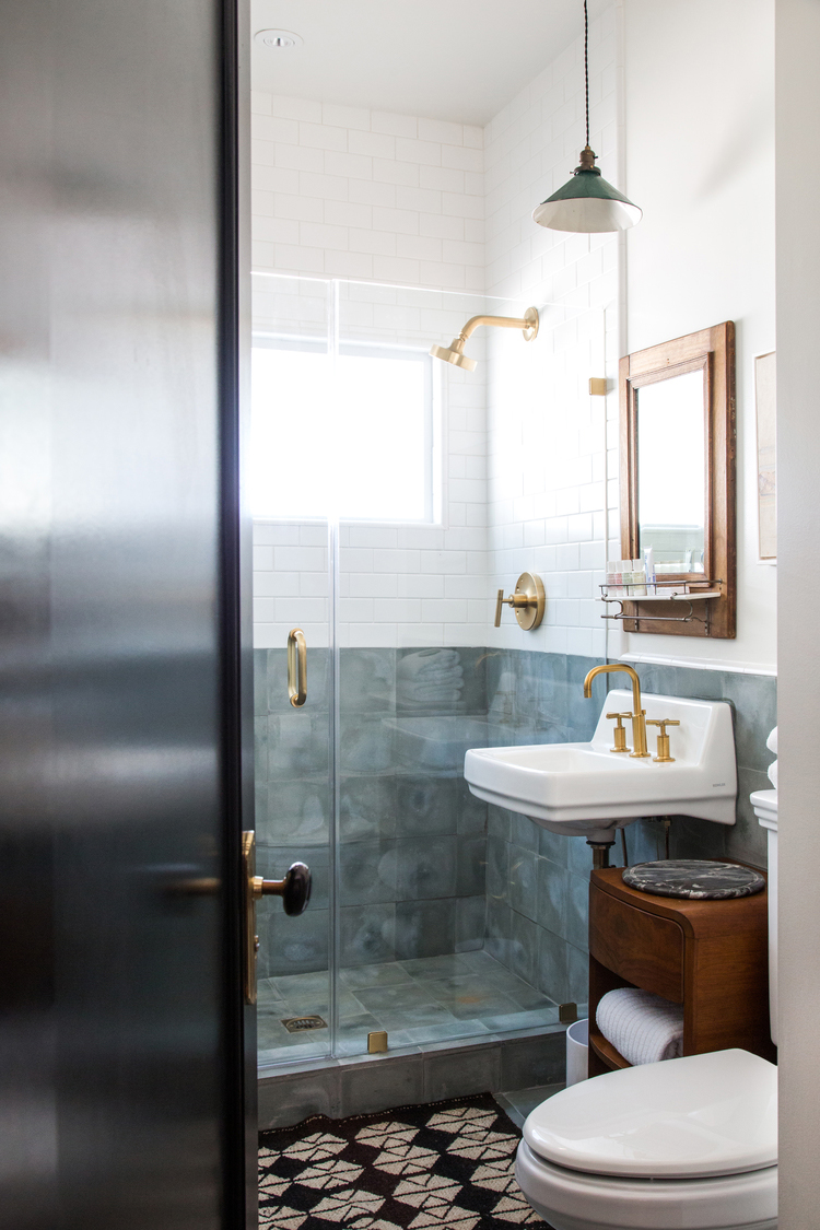 In/Out - OUT/ABOUT: HOTEL COVELL