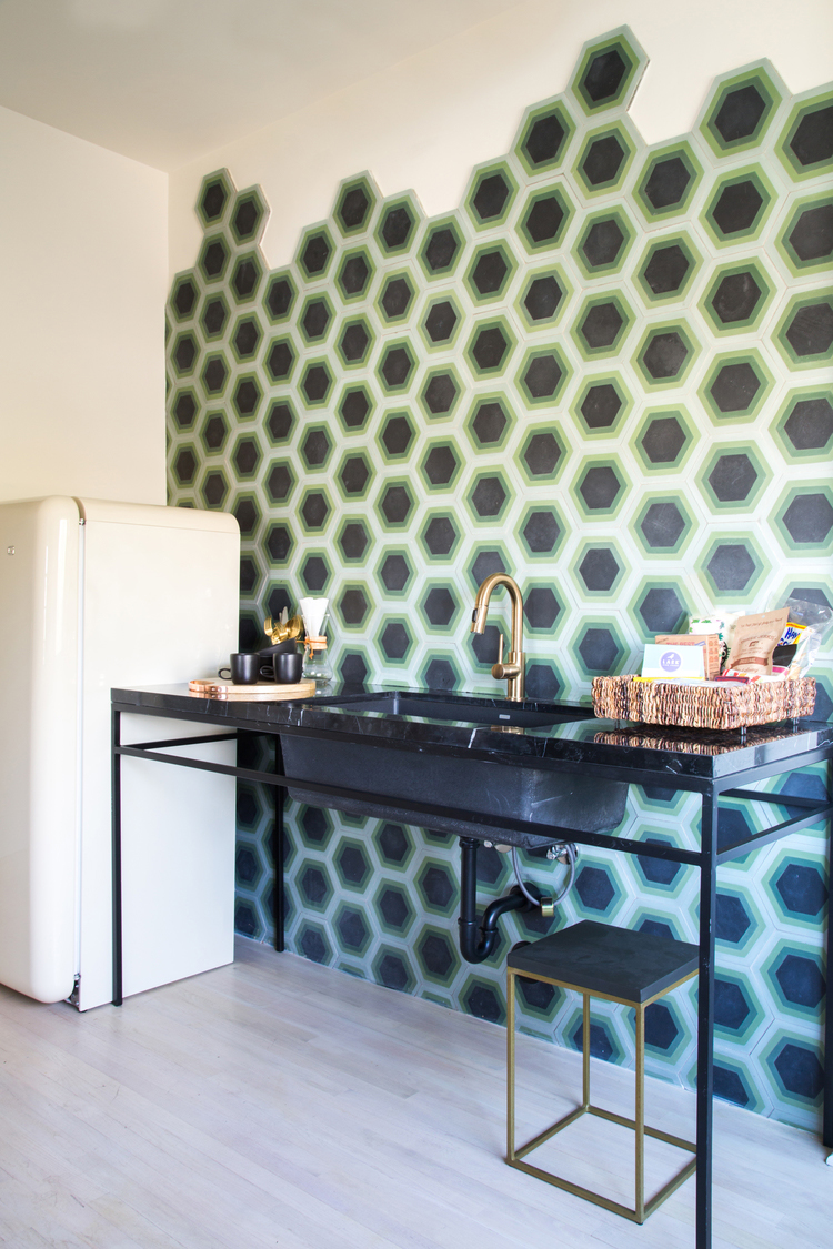 In/Out - OUT/ABOUT: HOTEL COVELL