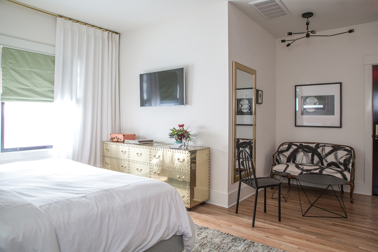 In/Out - OUT/ABOUT: HOTEL COVELL