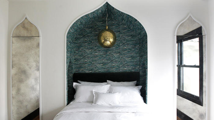 In/Out - OUT/ABOUT: HOTEL COVELL