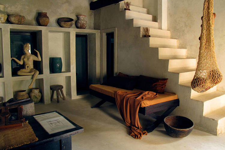 In/Out - OUT/ABOUT: Coqui Coqui Perfumery Yucatán