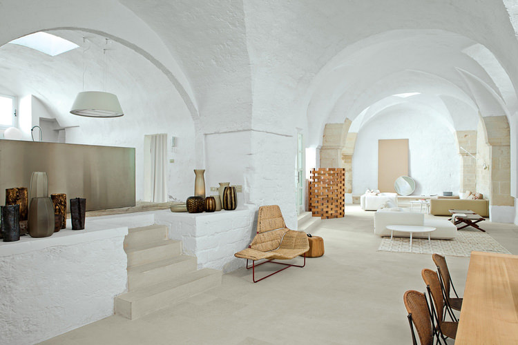 In/Out - OUT/ABOUT: Palomba Italian Retreat