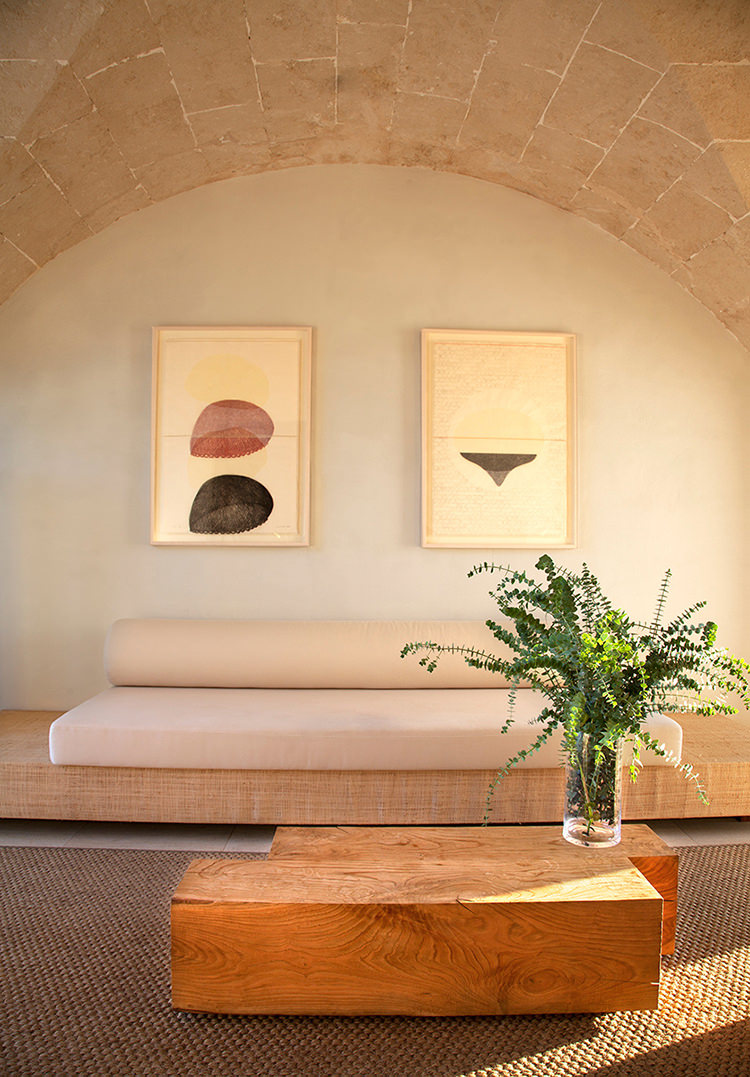 In/Out - OUT/ABOUT: LA PISCINA DE LA SUITE 'POOL COTTAGE' MENORCA