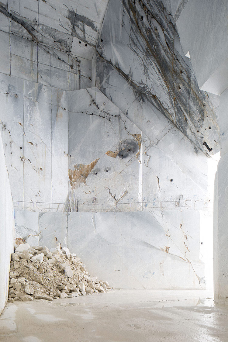 OUT/ABOUT: Frederik Vercruysse 'Tempo Polveroso'
