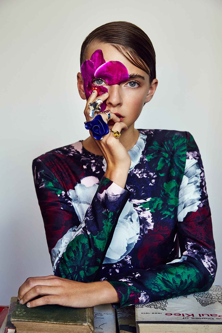 Dinosaur Designs 'Flower'