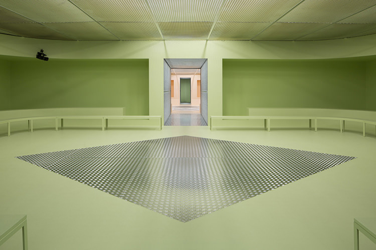 IN/OUT: The Infinite Palace