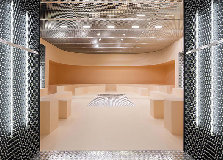 IN/OUT: The Infinite Palace