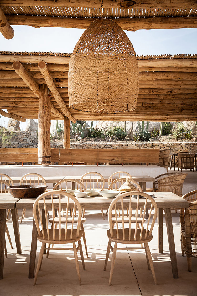 In/Out: Scorpios Mykonos