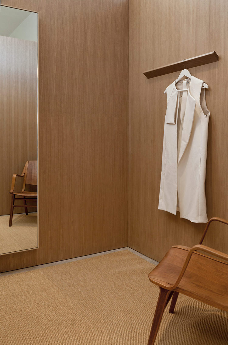 In/Out: Bassike Venice Beach by Akin Creative with Brook&Lyn