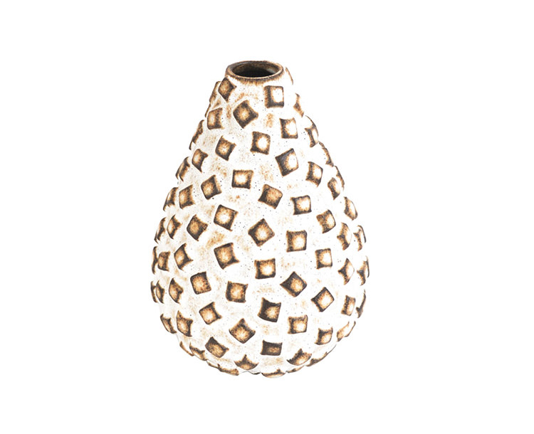 In/Out: Object and Totem