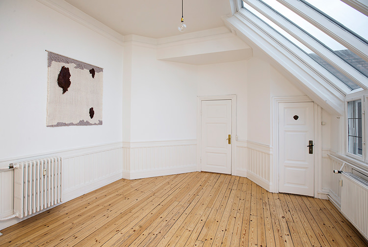 In/Out: 'Wall Hangings' - Les Gens Heureux