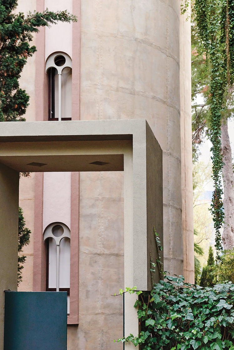 In/Out: M2Malletier's Studio