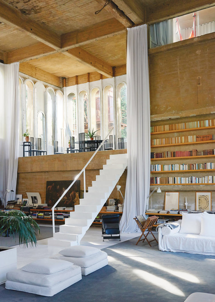 In/Out: M2Malletier's Studio