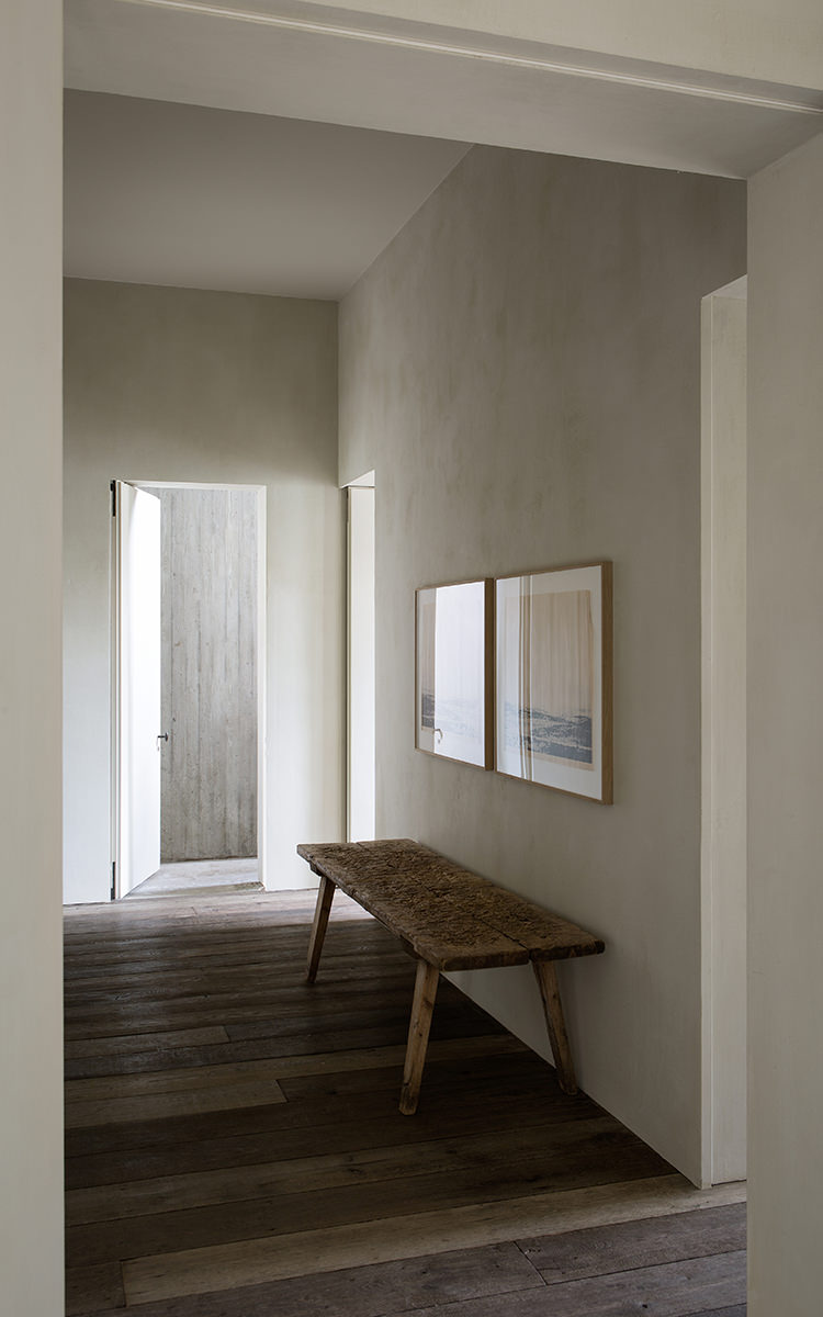 In/Out: Grannmarket 13