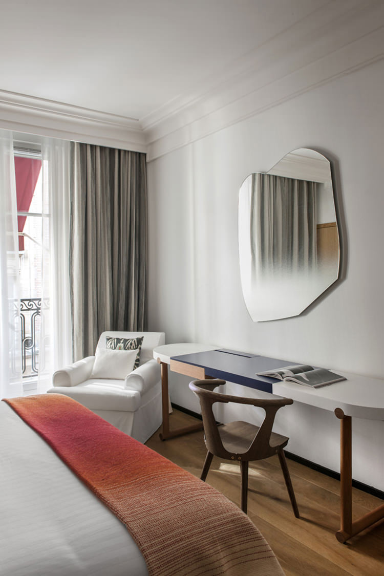 In/Out - Hotel Vernet by Francois Champsaur