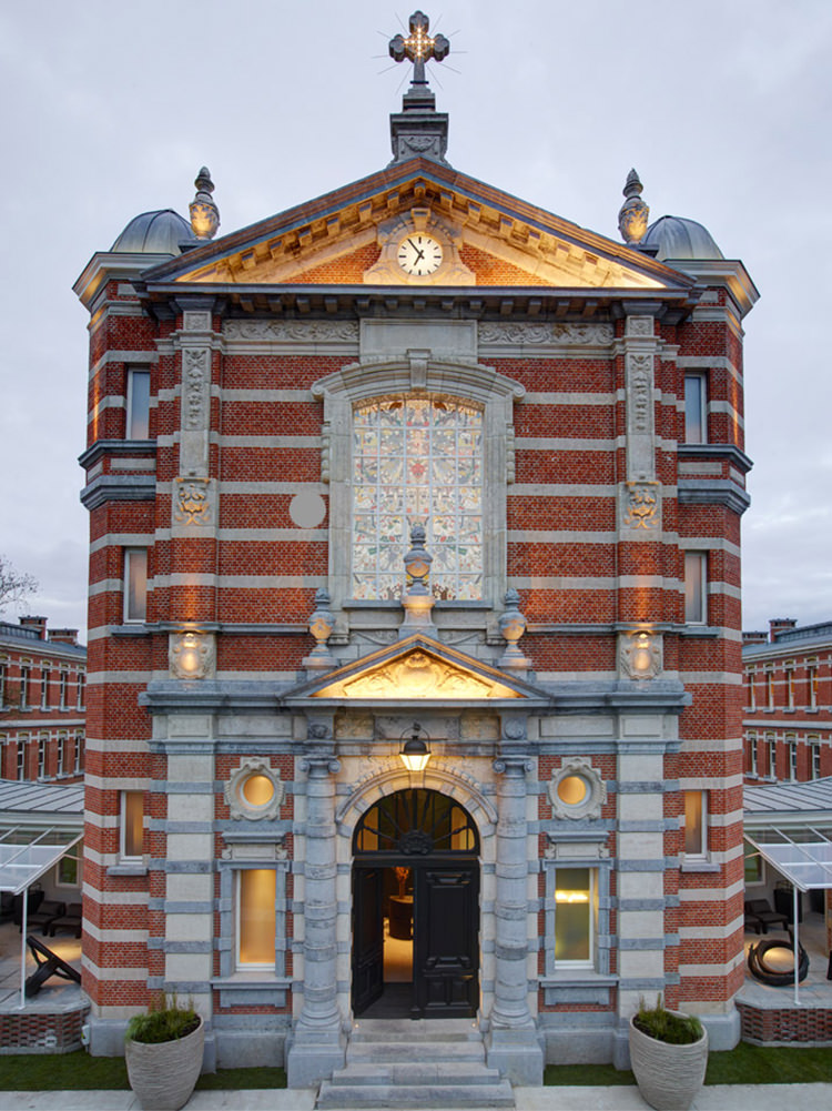 In/Out: Piet Boon 'The Jane Restaurant'