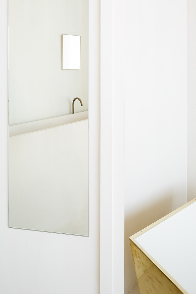 In/Out: Hans Verstuyft Residence and Office