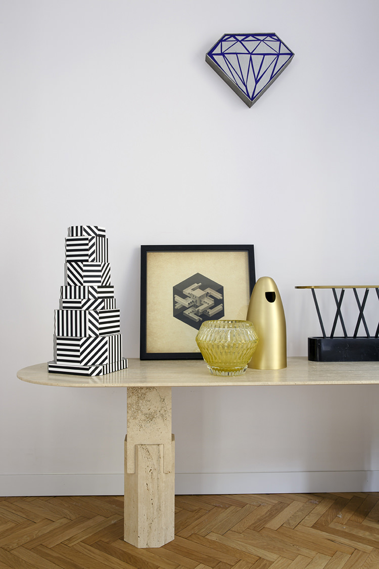 In/Out: Nicolas Bellavance-Lecompte’s Milan apartment