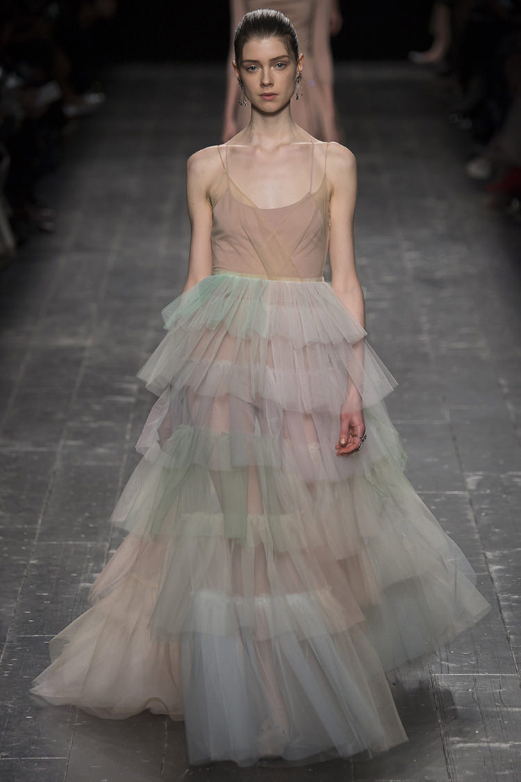 In/Out: Valentino Fall 2016