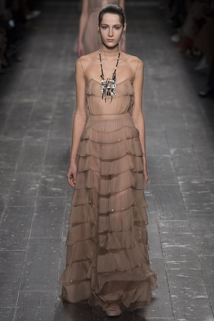 In/Out: Valentino Fall 2016