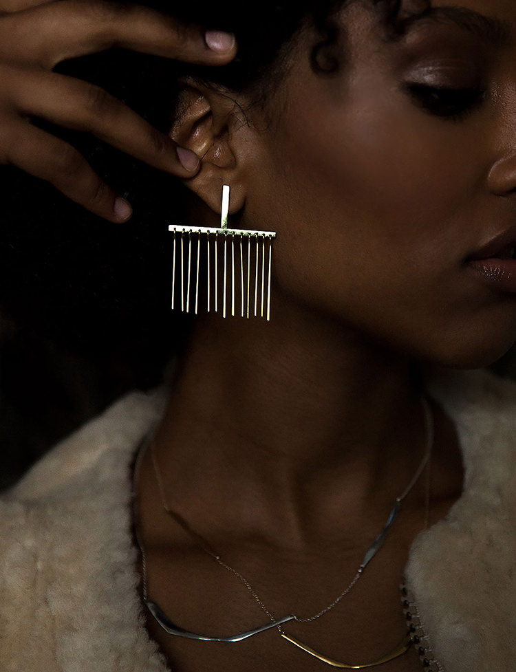In/Out: Faris