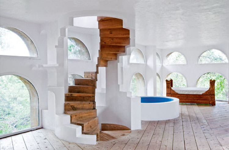 In/Out: Xavier Corbero’s home