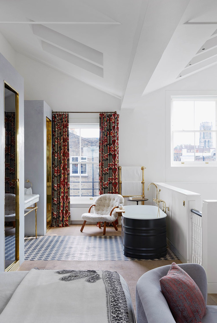 In/Out: Notting Hill Townhouse by Suzy Hoodless