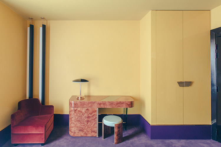 In/Out: Hotel Saint Marc, Paris
